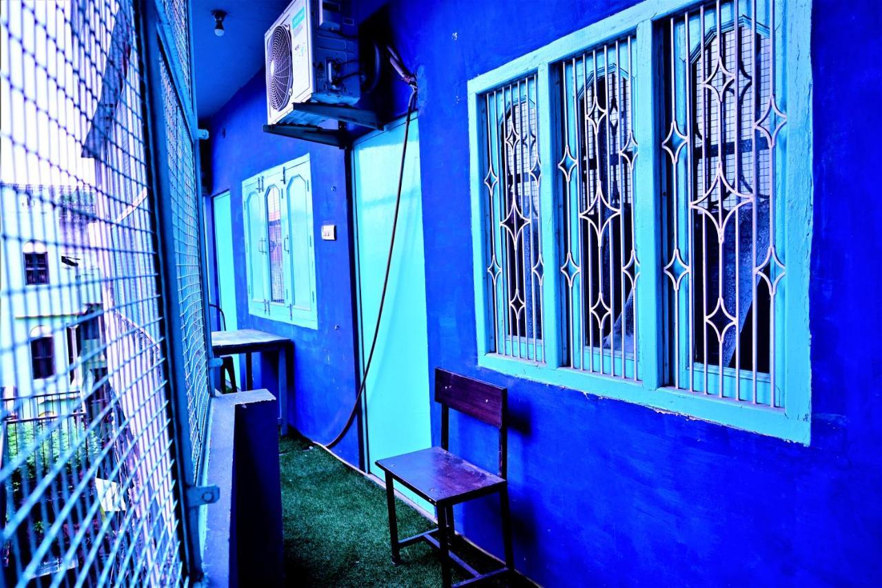 Banaras Rest House Varanasi Exterior foto